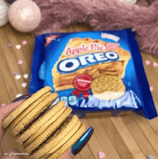 Seasonal Oreos 1